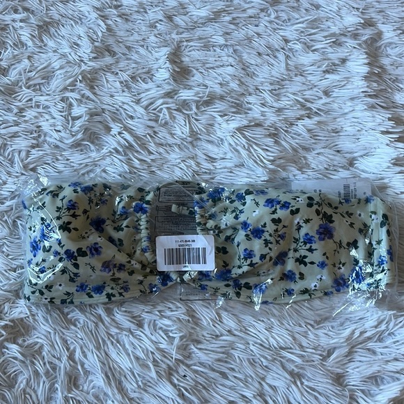 New Abercrombie & Fitch Women’s floral print bandeau bikini top size Large - Picture 2 of 11